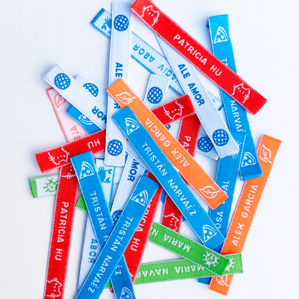 Etiquetas Bordadas para Ropa - ¡Configura la tuya!