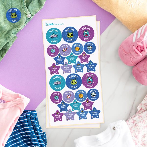 Etiquetas textiles termoadhesivas redondas y estrellas ESPACIO